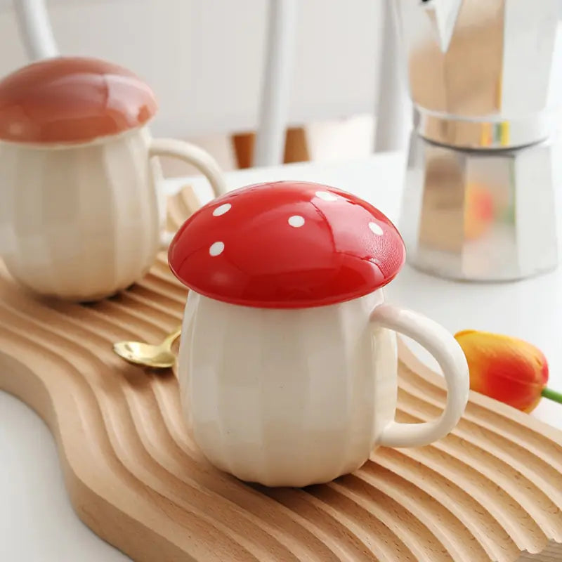 Mushroom Cup With Lid (Milk/Cream)